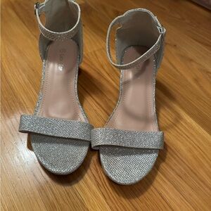Sparkly girls sandals size 3